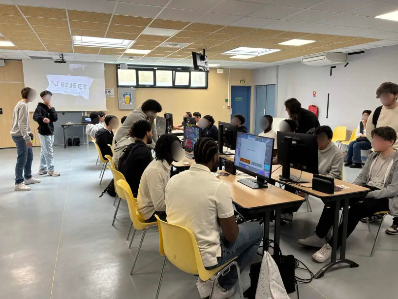 AS esport au lycée Saint-Paul Bourdon-Blanc